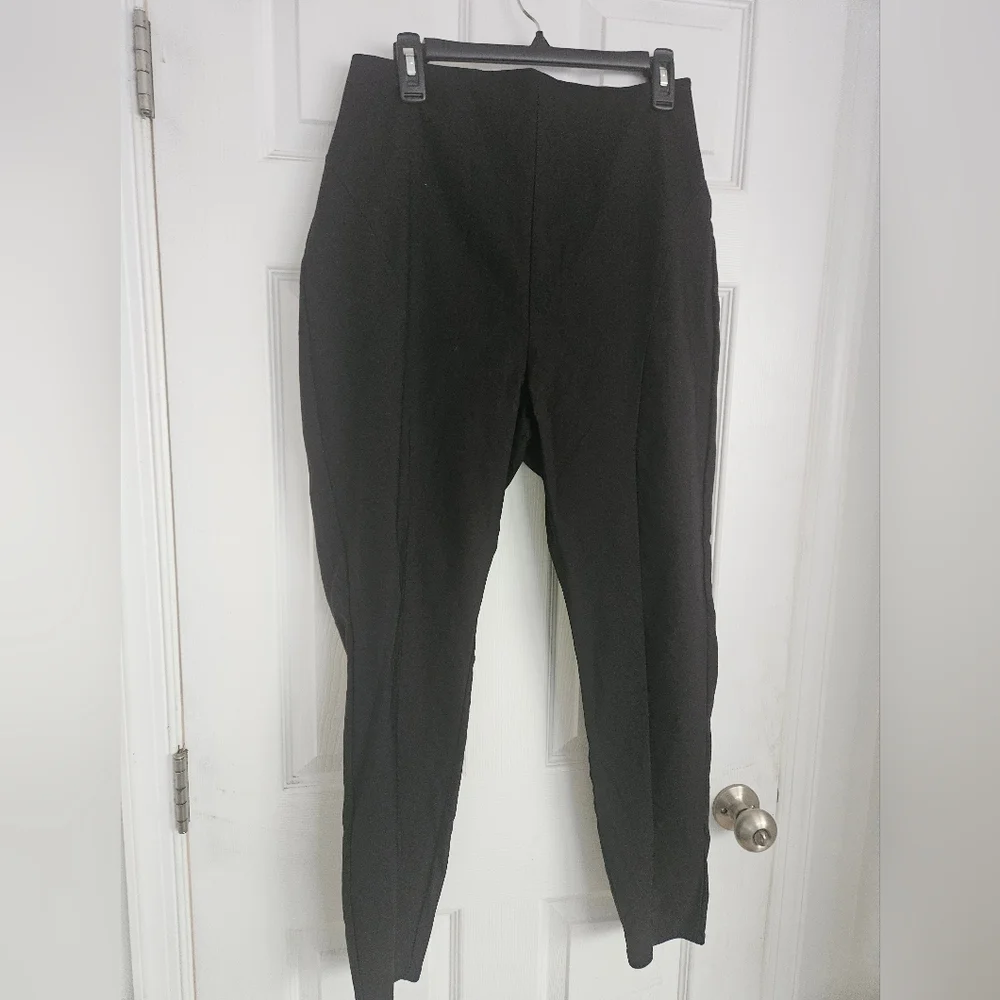 Fashion Nova Black Slim Fit Dress Pants
